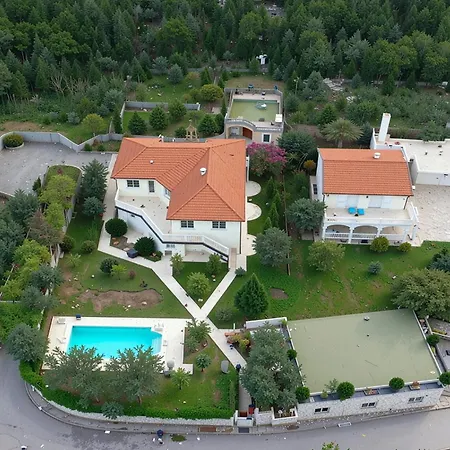 Cozy In With House Sea View Daire Trpanj